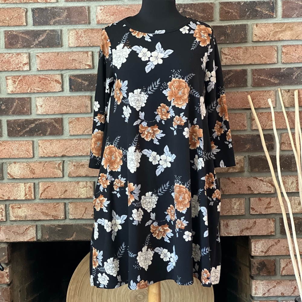 Honey & Lace Floral Dress